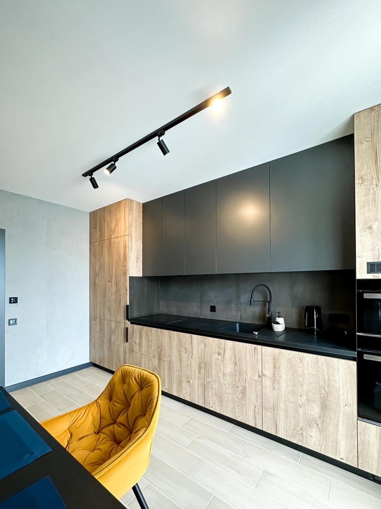 Royal 2 Apartments On Shevchenka 38 Str Львов Экстерьер фото